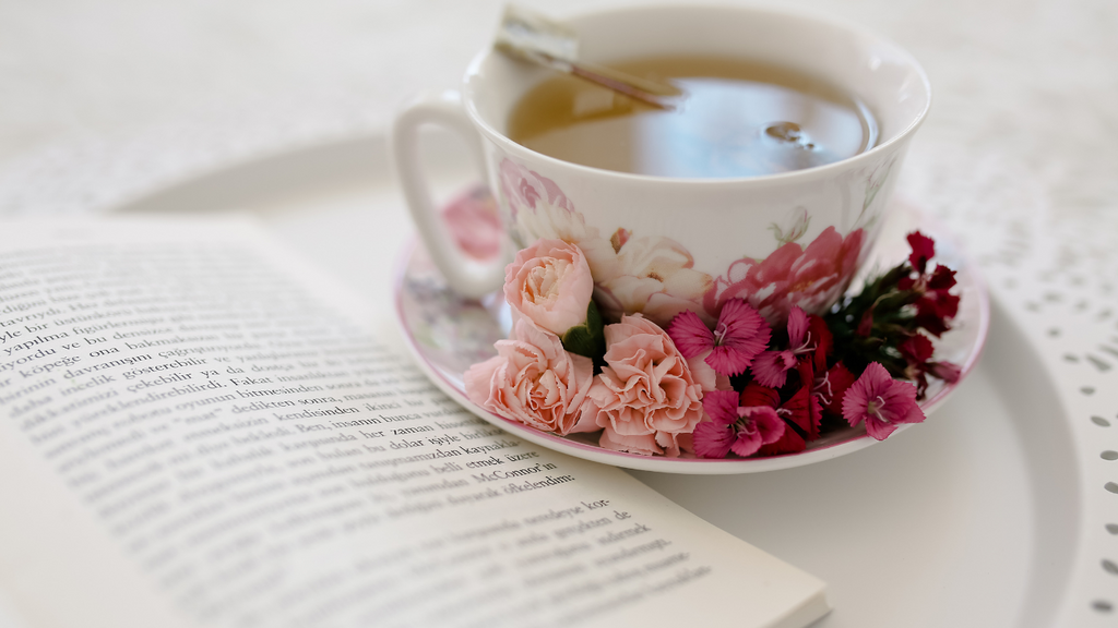10 Best Tea Books to Make You an Expert